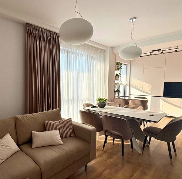 cost perdele si draperii personalizate pret perdele pe comanda pentru living